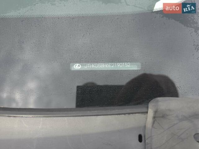 Серый Лексус СТ, объемом двигателя 1.8 л и пробегом 234 тыс. км за 12600 $, фото 21 на Automoto.ua