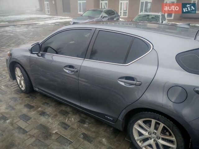 Сірий Лексус СТ, об'ємом двигуна 1.8 л та пробігом 125 тис. км за 13999 $, фото 3 на Automoto.ua