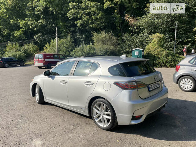 Лексус СТ 2014 в Львове на Automoto.ua Серый Лексус СТ, объемом двигателя 1.8 л и пробегом 220 тыс. км за 11500 $, фото 14 на Automoto.ua