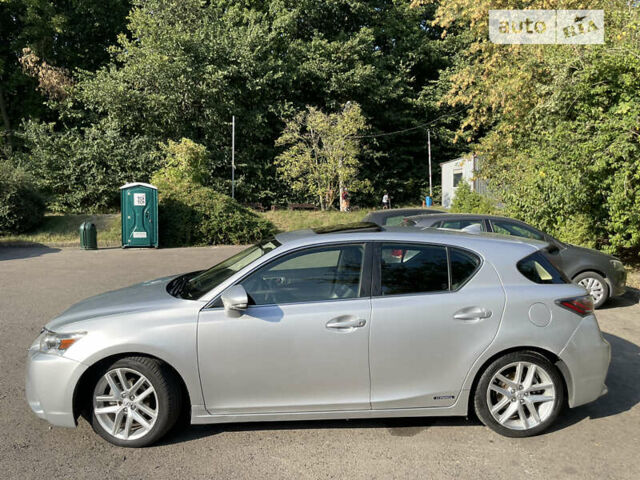 Лексус СТ 2014 в Львове на Automoto.ua Серый Лексус СТ, объемом двигателя 1.8 л и пробегом 220 тыс. км за 11500 $, фото 6 на Automoto.ua