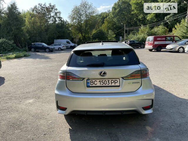 Лексус СТ 2014 в Львове на Automoto.ua Серый Лексус СТ, объемом двигателя 1.8 л и пробегом 220 тыс. км за 11500 $, фото 4 на Automoto.ua