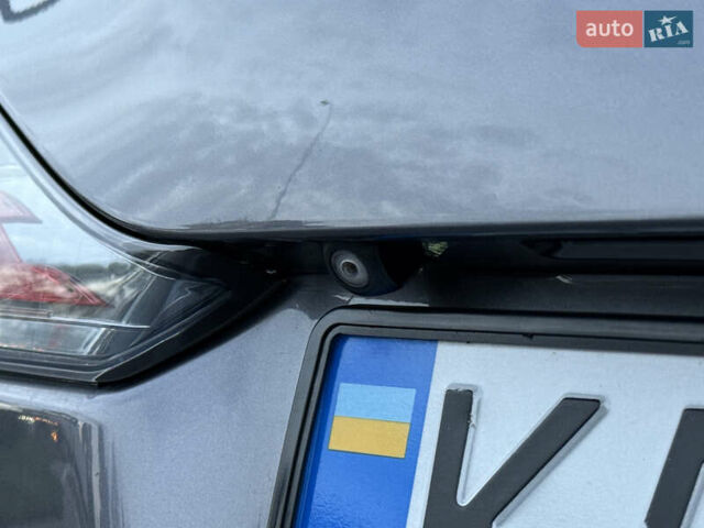 Сірий Лексус СТ, об'ємом двигуна 1.8 л та пробігом 158 тис. км за 13200 $, фото 12 на Automoto.ua