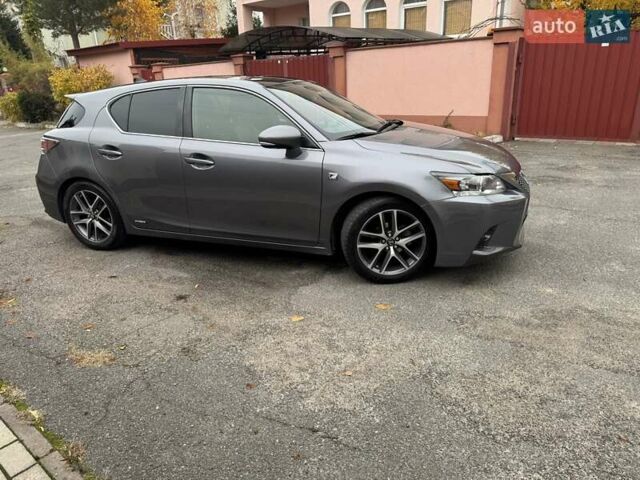 Серый Лексус СТ, объемом двигателя 1.8 л и пробегом 184 тыс. км за 18500 $, фото 7 на Automoto.ua
