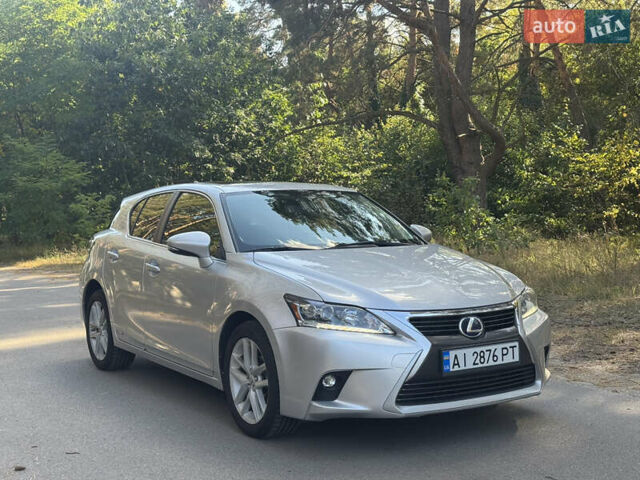 Сірий Лексус СТ, об'ємом двигуна 1.8 л та пробігом 165 тис. км за 13550 $, фото 1 на Automoto.ua