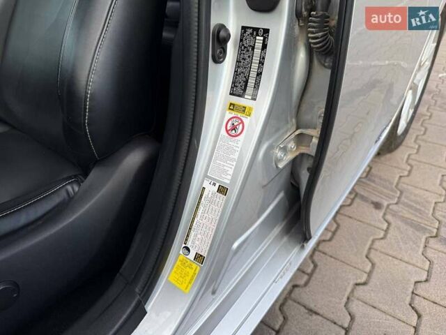 Сірий Лексус СТ, об'ємом двигуна 1.8 л та пробігом 184 тис. км за 12900 $, фото 34 на Automoto.ua