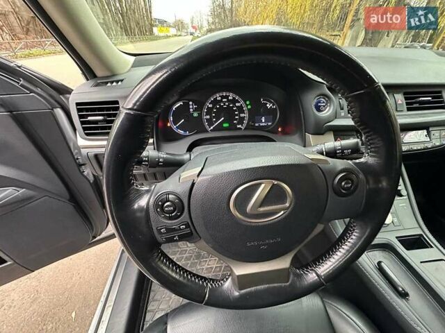 Серый Лексус СТ, объемом двигателя 1.8 л и пробегом 123 тыс. км за 15500 $, фото 16 на Automoto.ua