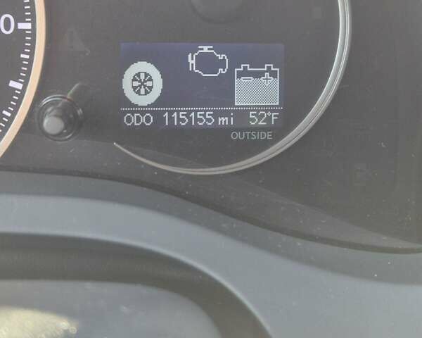 Серый Лексус СТ, объемом двигателя 1.8 л и пробегом 185 тыс. км за 15500 $, фото 13 на Automoto.ua