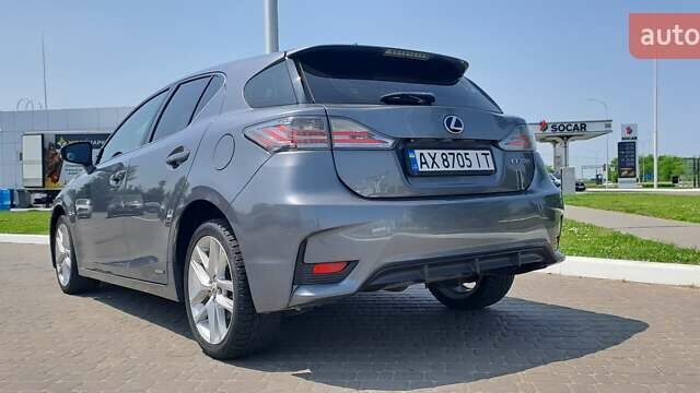 Серый Лексус СТ, объемом двигателя 1.8 л и пробегом 79 тыс. км за 16500 $, фото 6 на Automoto.ua