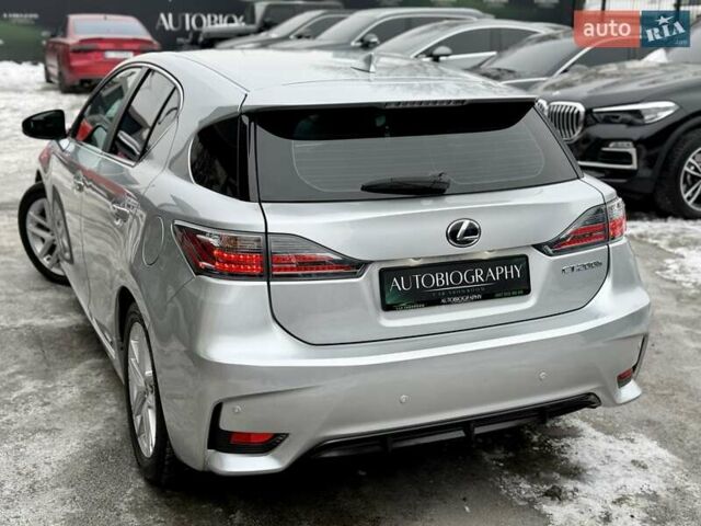 Сірий Лексус СТ, об'ємом двигуна 1.8 л та пробігом 158 тис. км за 13900 $, фото 20 на Automoto.ua