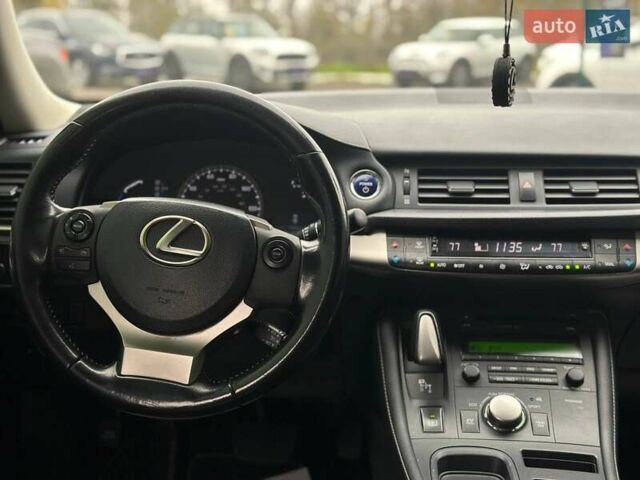 Серый Лексус СТ, объемом двигателя 1.8 л и пробегом 115 тыс. км за 13700 $, фото 14 на Automoto.ua