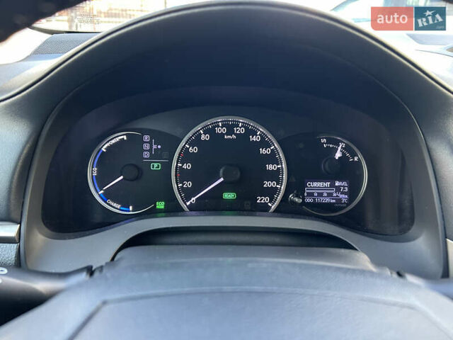 Серый Лексус СТ, объемом двигателя 1.8 л и пробегом 117 тыс. км за 15999 $, фото 14 на Automoto.ua