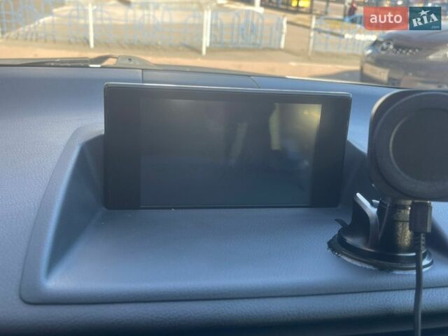 Сірий Лексус СТ, об'ємом двигуна 1.8 л та пробігом 110 тис. км за 16200 $, фото 23 на Automoto.ua