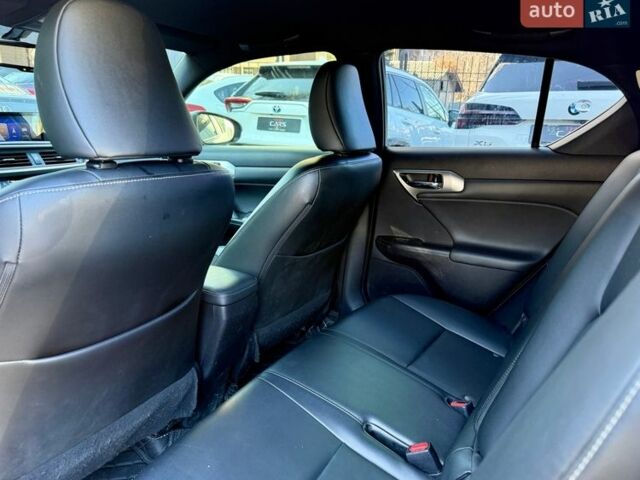 Серый Лексус СТ, объемом двигателя 1.8 л и пробегом 99 тыс. км за 16500 $, фото 15 на Automoto.ua