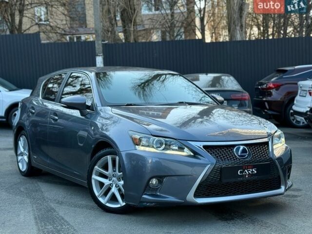 Серый Лексус СТ, объемом двигателя 1.8 л и пробегом 99 тыс. км за 16500 $, фото 4 на Automoto.ua