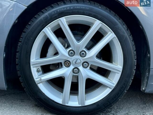 Серый Лексус СТ, объемом двигателя 1.8 л и пробегом 99 тыс. км за 16500 $, фото 31 на Automoto.ua