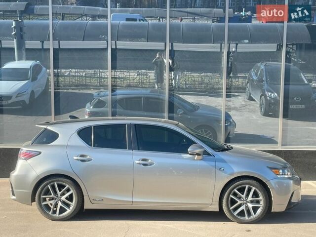 Сірий Лексус СТ, об'ємом двигуна 1.8 л та пробігом 110 тис. км за 16200 $, фото 3 на Automoto.ua