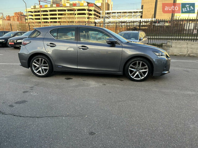 Серый Лексус СТ, объемом двигателя 1.8 л и пробегом 117 тыс. км за 15999 $, фото 9 на Automoto.ua