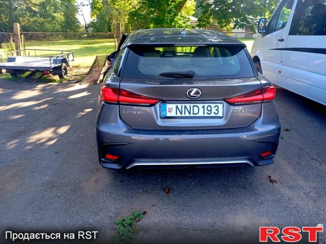 Лексус СТ 2019 у Литва на Automoto.ua Сірий Лексус СТ, об'ємом двигуна 1.8 л та пробігом 80 тис. км за 8240 $, фото 1 на Automoto.ua
