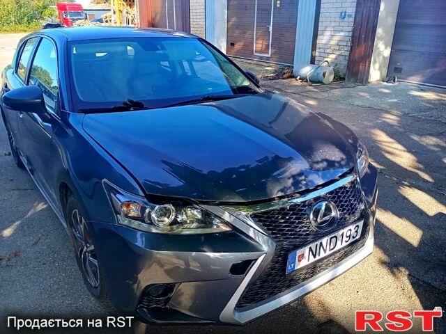 Сірий Лексус СТ, об'ємом двигуна 1.8 л та пробігом 70 тис. км за 6500 $, фото 5 на Automoto.ua