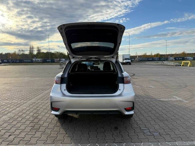 Сірий Лексус СТ, об'ємом двигуна 1.8 л та пробігом 184 тис. км за 12900 $, фото 21 на Automoto.ua