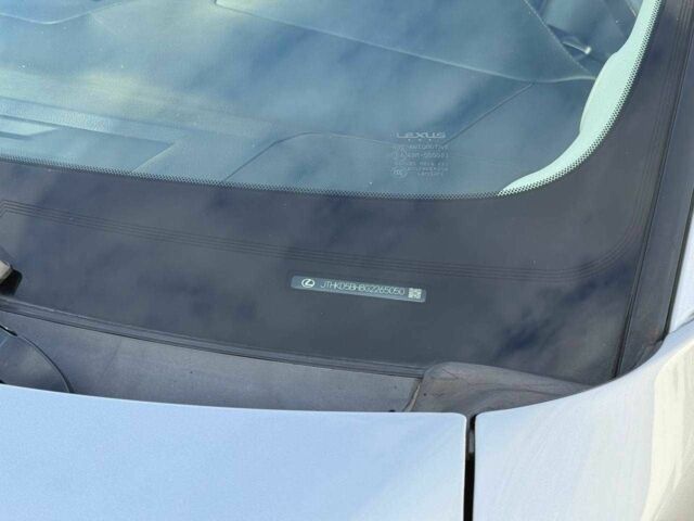 Сірий Лексус СТ, об'ємом двигуна 1.8 л та пробігом 184 тис. км за 12900 $, фото 8 на Automoto.ua