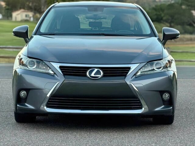 Лексус СТ 2017 у Чернівцях на Automoto.ua Сірий Лексус СТ, об'ємом двигуна 1.8 л та пробігом 68 тис. км за 7800 $, фото 1 на Automoto.ua