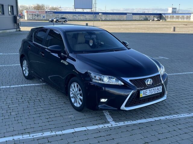 Синій Лексус СТ, об'ємом двигуна 1.8 л та пробігом 129 тис. км за 13500 $, фото 1 на Automoto.ua