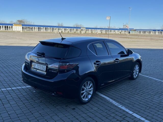 Синій Лексус СТ, об'ємом двигуна 1.8 л та пробігом 129 тис. км за 13500 $, фото 3 на Automoto.ua