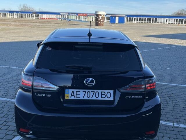 Синій Лексус СТ, об'ємом двигуна 1.8 л та пробігом 129 тис. км за 13500 $, фото 4 на Automoto.ua