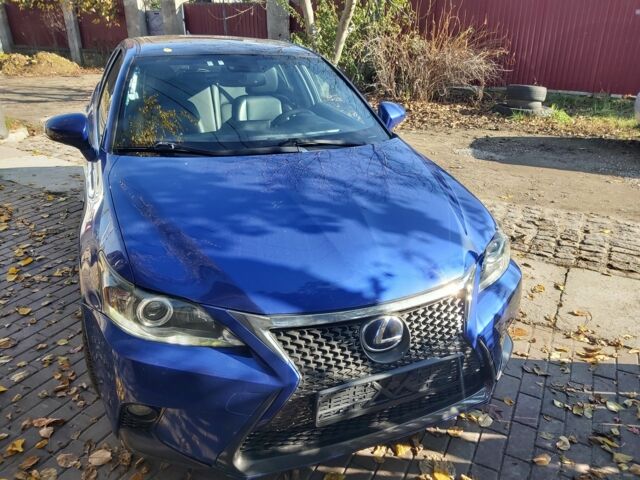 Синий Лексус СТ, объемом двигателя 1.8 л и пробегом 150 тыс. км за 16200 $, фото 2 на Automoto.ua