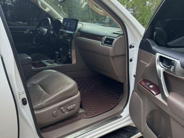 Білий Лексус Інша, об'ємом двигуна 4.6 л та пробігом 243 тис. км за 26800 $, фото 8 на Automoto.ua