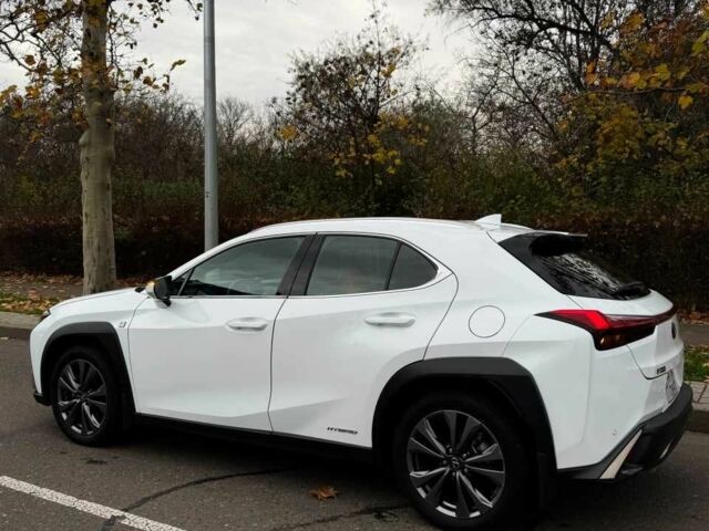 Белый Лексус Другая, объемом двигателя 2 л и пробегом 56 тыс. км за 32000 $, фото 5 на Automoto.ua