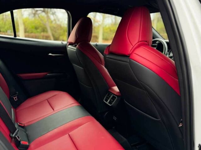 Белый Лексус Другая, объемом двигателя 2 л и пробегом 56 тыс. км за 32000 $, фото 14 на Automoto.ua