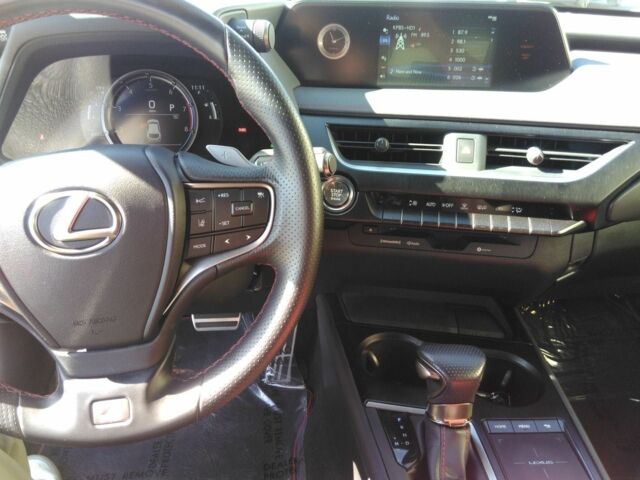 Белый Лексус Другая, объемом двигателя 0 л и пробегом 32 тыс. км за 19900 $, фото 6 на Automoto.ua