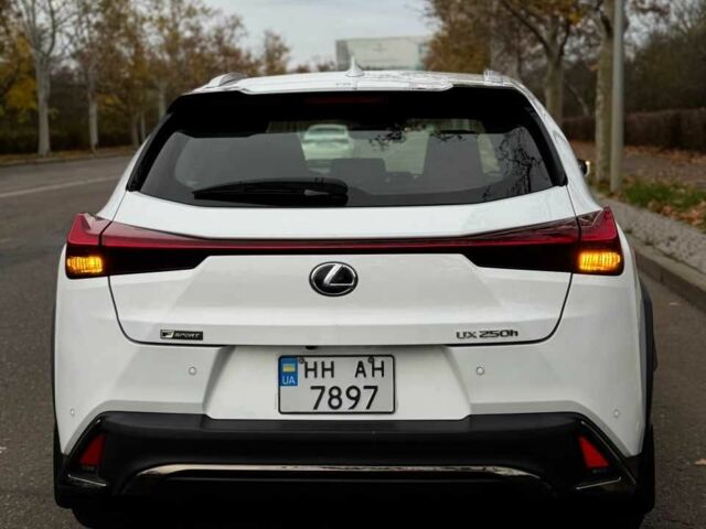 Белый Лексус Другая, объемом двигателя 2 л и пробегом 56 тыс. км за 32000 $, фото 7 на Automoto.ua
