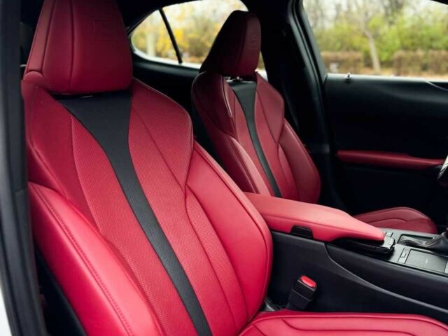 Белый Лексус Другая, объемом двигателя 2 л и пробегом 56 тыс. км за 32000 $, фото 13 на Automoto.ua