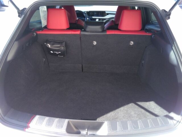 Белый Лексус Другая, объемом двигателя 0 л и пробегом 32 тыс. км за 19900 $, фото 5 на Automoto.ua