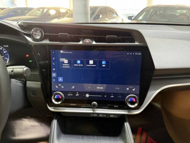 Белый Лексус Другая, объемом двигателя 0 л и пробегом 9 тыс. км за 41900 $, фото 21 на Automoto.ua