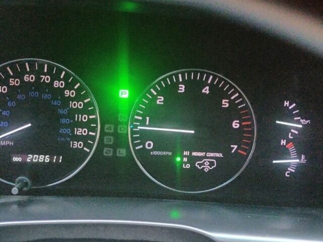 Сірий Лексус Інша, об'ємом двигуна 4.7 л та пробігом 210 тис. км за 17999 $, фото 15 на Automoto.ua