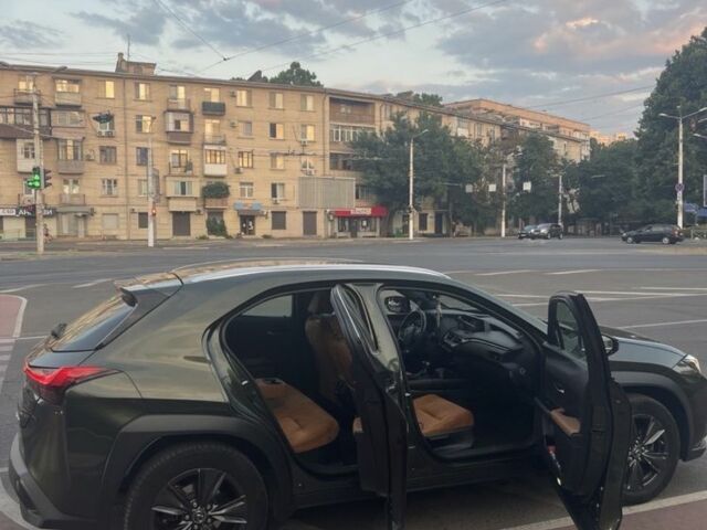 Зеленый Лексус Другая, объемом двигателя 1.99 л и пробегом 110 тыс. км за 32000 $, фото 5 на Automoto.ua