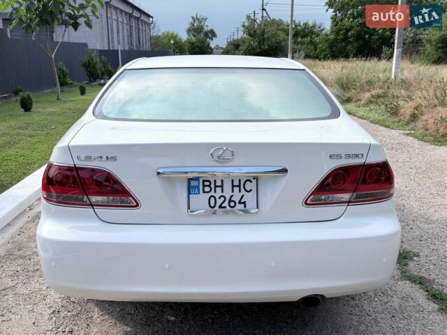 Белый Лексус ЕС, объемом двигателя 3.3 л и пробегом 222 тыс. км за 6400 $, фото 4 на Automoto.ua