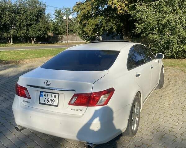 Белый Лексус ЕС, объемом двигателя 3.46 л и пробегом 281 тыс. км за 7200 $, фото 3 на Automoto.ua