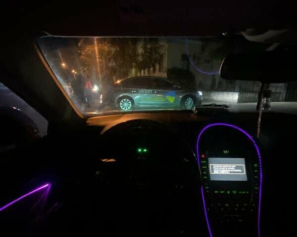 Білий Лексус ЕС, об'ємом двигуна 3.46 л та пробігом 285 тис. км за 7200 $, фото 8 на Automoto.ua