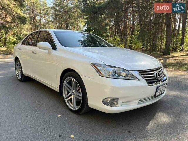 Білий Лексус ЕС, об'ємом двигуна 3.46 л та пробігом 231 тис. км за 10000 $, фото 3 на Automoto.ua