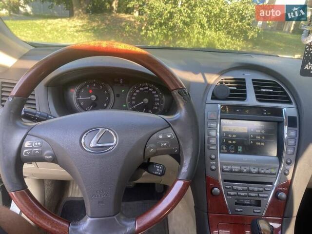 Белый Лексус ЕС, объемом двигателя 3.46 л и пробегом 281 тыс. км за 7200 $, фото 7 на Automoto.ua