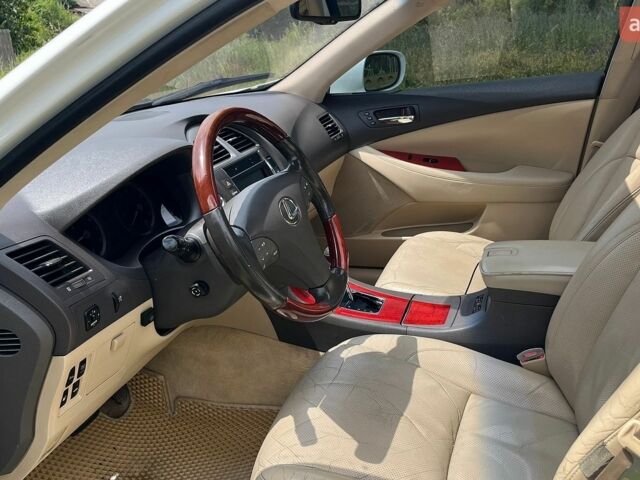 Білий Лексус ЕС, об'ємом двигуна 3.5 л та пробігом 235 тис. км за 8300 $, фото 5 на Automoto.ua