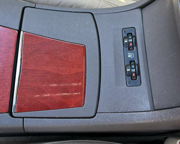 Білий Лексус ЕС, об'ємом двигуна 0 л та пробігом 220 тис. км за 9600 $, фото 22 на Automoto.ua