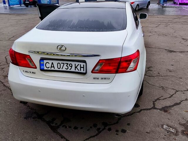 Белый Лексус ЕС, объемом двигателя 3.5 л и пробегом 139 тыс. км за 8700 $, фото 12 на Automoto.ua