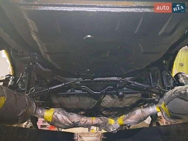 Белый Лексус ЕС, объемом двигателя 3.5 л и пробегом 150 тыс. км за 10700 $, фото 14 на Automoto.ua