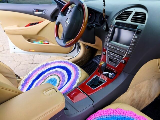 Белый Лексус ЕС, объемом двигателя 3.5 л и пробегом 139 тыс. км за 8700 $, фото 8 на Automoto.ua